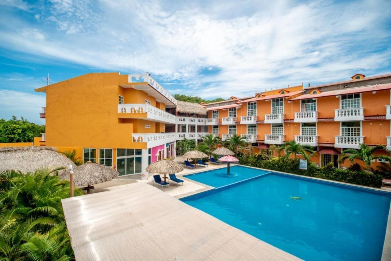 Hotel Gran Juquila Huatulco 3*