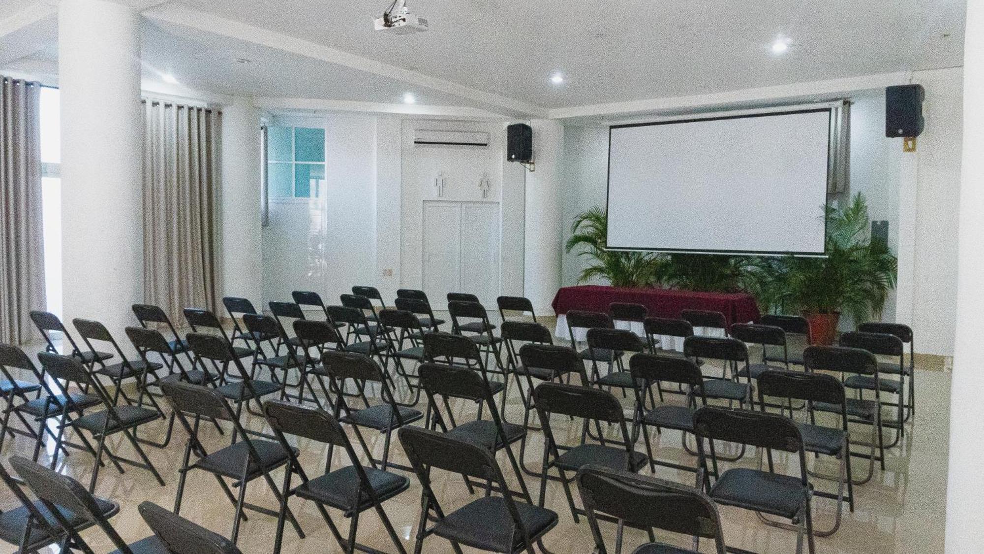 Hotel Gran Juquila Huatulco 3*